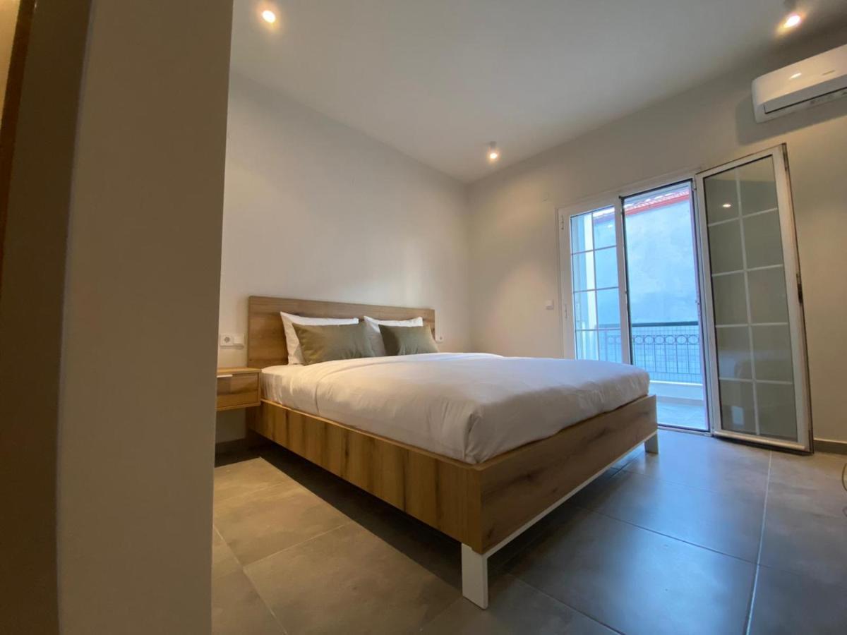 Villa Eleni Greece - Wonderful Sea View Studios Nea Roda Esterno foto