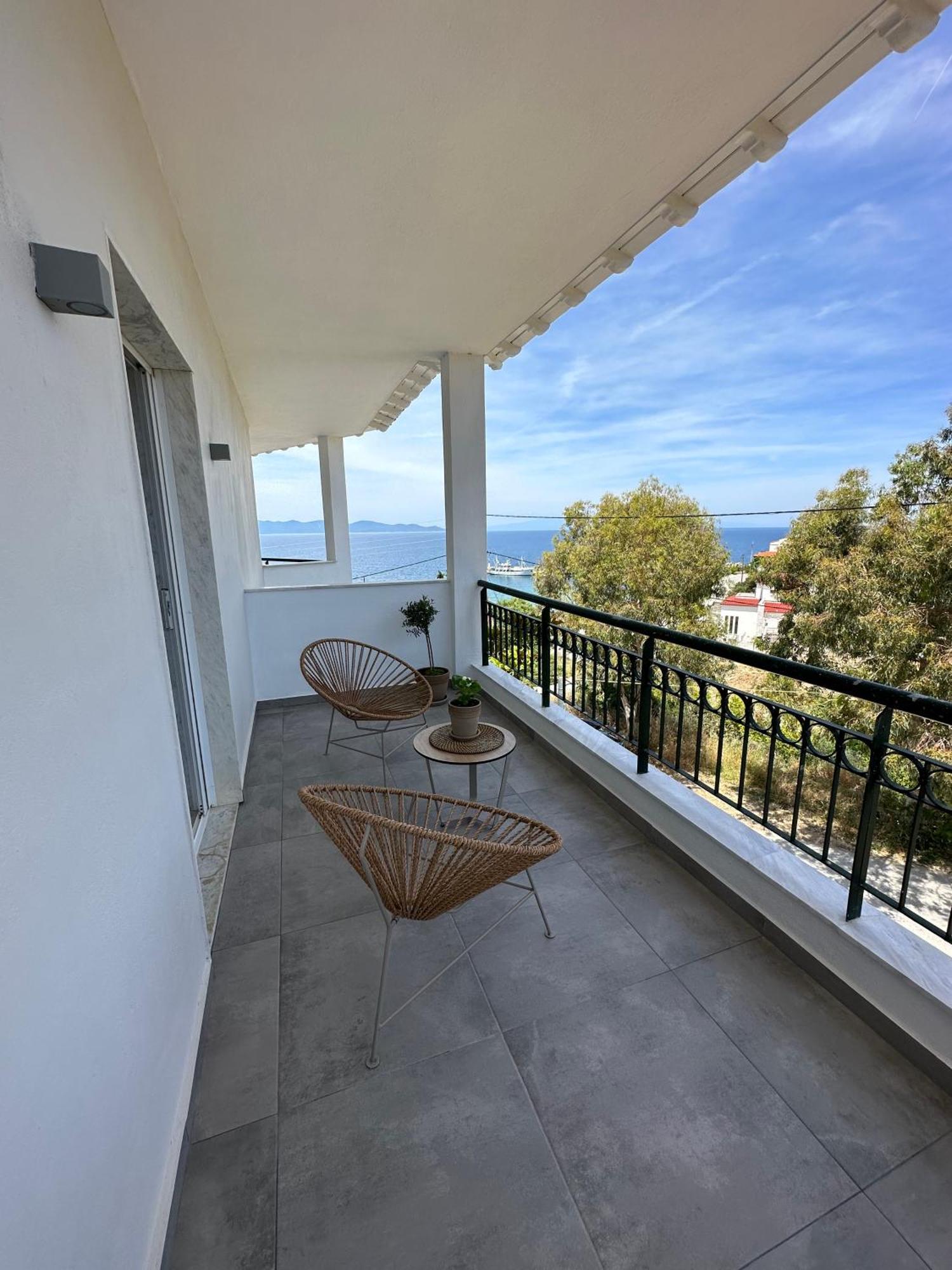 Villa Eleni Greece - Wonderful Sea View Studios Nea Roda Esterno foto